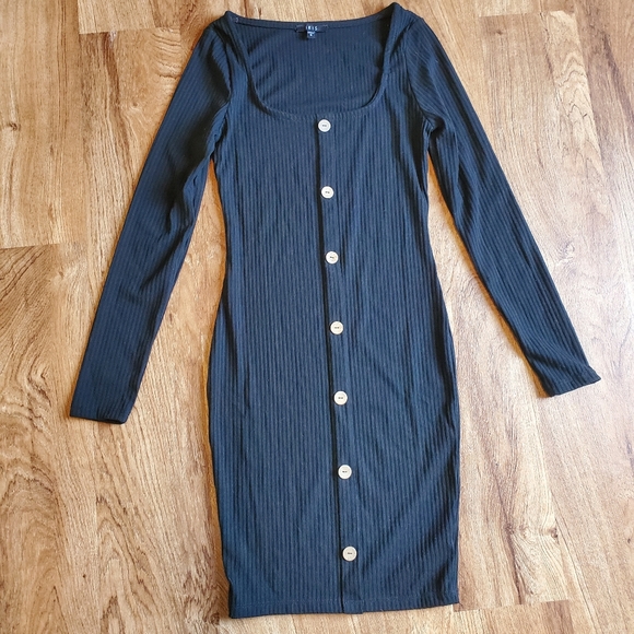 iris Dresses & Skirts - Iris Black dress